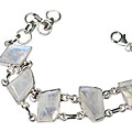 9144: Silver Setting White moonstone bracelets