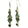 1257: Silver Setting red garnet earrings