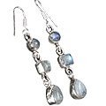 940: white moonstone earrings