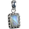 8613: Silver Setting White moonstone pendants