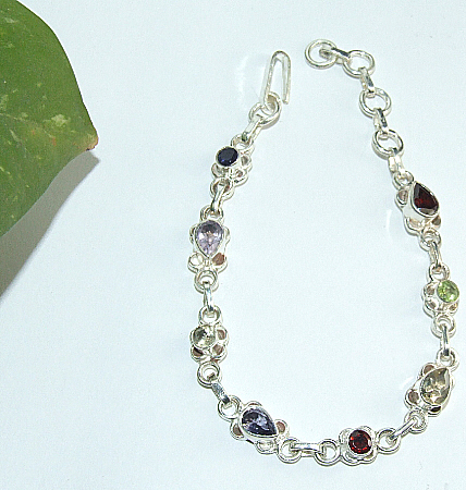 SKU 7320 - a Garnet anklets Jewelry Design image