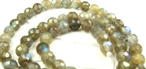 SKU 5661 - a Labradorite Beads Jewelry Design image