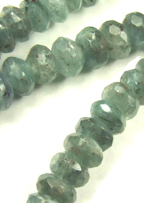 SKU 5670 - a Labradorite Beads Jewelry Design image