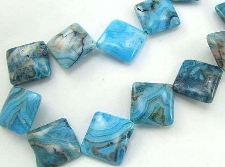 SKU 5837 - a Blue-Crazy Agate Beads Jewelry Design image