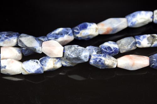 SKU 8022 - a Sodalite Beads Jewelry Design image