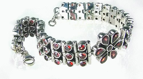 SKU 1111 - a Garnet Bracelets Jewelry Design image