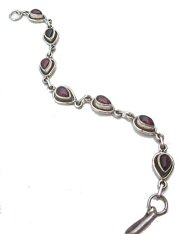SKU 524 - a Garnet Bracelets Jewelry Design image