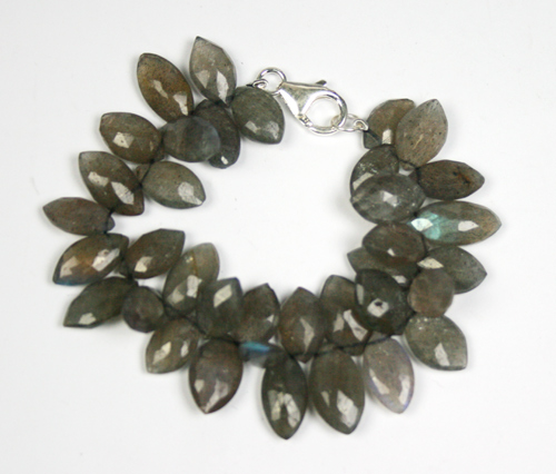 SKU 7768 - a Labradorite Bracelets Jewelry Design image