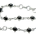 Design 14517: black black onyx contemporary bracelets
