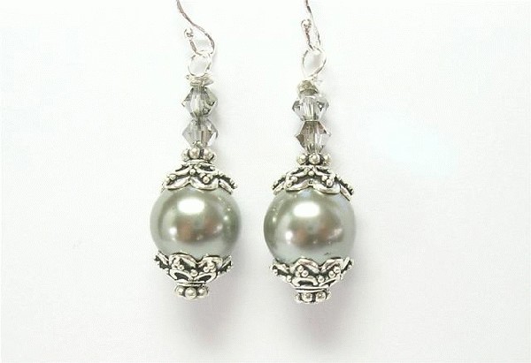 SKU 5635 - a Pearl Earrings Jewelry Design image