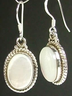 SKU 913 - a Mother of pearl Earrings Jewelry Design image