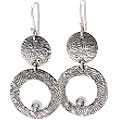 12300: White crystal earrings