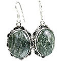 13608: green jasper ethnic earrings