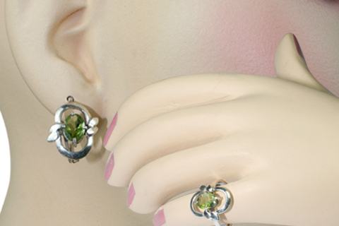SKU 9229 unique Peridot Earrings Jewelry
