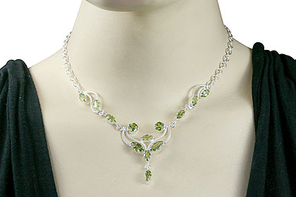 SKU 6298 unique Peridot Necklaces Jewelry