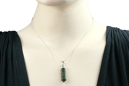 SKU 13184 unique Bloodstone Pendants Jewelry