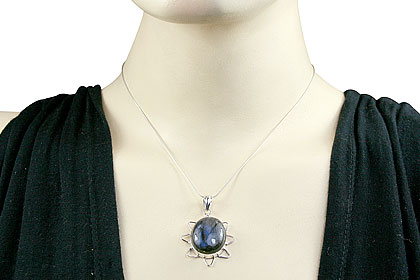 SKU 15902 unique Labradorite Pendants Jewelry