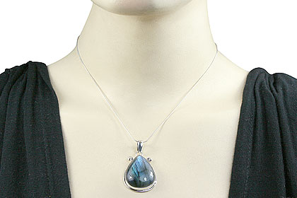 SKU 15908 unique Labradorite Pendants Jewelry