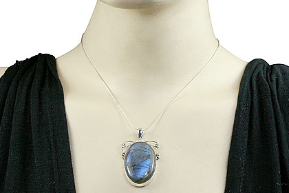 SKU 15916 unique Labradorite Pendants Jewelry