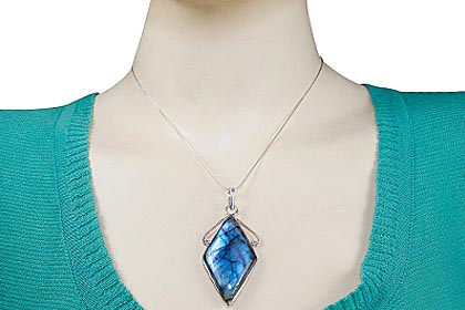 SKU 1686 unique Labradorite Pendants Jewelry