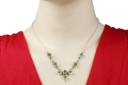 SKU 12530 unique Peridot necklaces Jewelry
