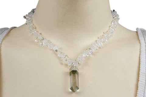 SKU 9596 unique Crystal necklaces Jewelry