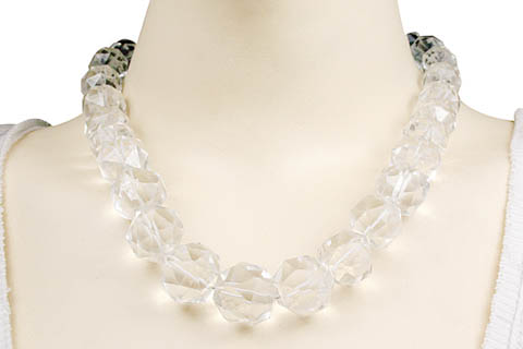SKU 9684 unique Crystal necklaces Jewelry