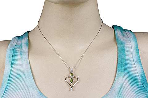 SKU 11419 unique Peridot pendants Jewelry