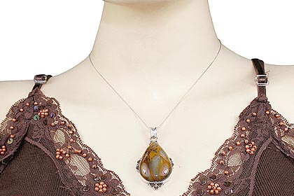 SKU 11958 unique Agate pendants Jewelry