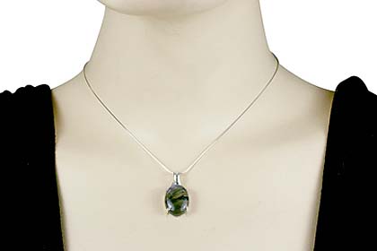 SKU 13480 unique Labradorite pendants Jewelry