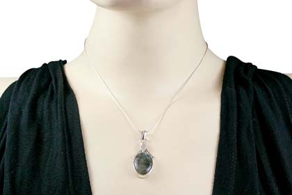 SKU 13780 unique Labradorite pendants Jewelry