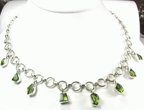 SKU 1009 - a Peridot Necklaces Jewelry Design image