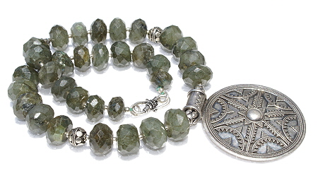 SKU 11196 - a Labradorite necklaces Jewelry Design image