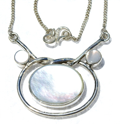 SKU 11773 - a Mother-of-pearl necklaces Jewelry Design image