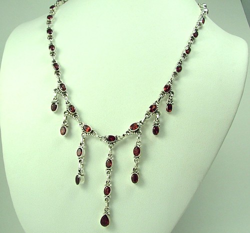 SKU 1247 - a Garnet Necklaces Jewelry Design image