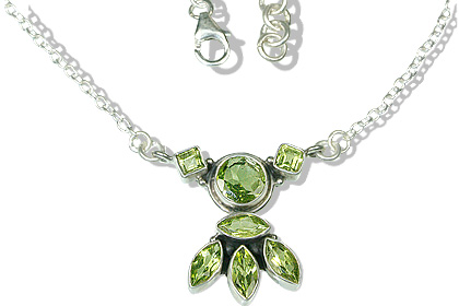 SKU 12526 - a Peridot necklaces Jewelry Design image