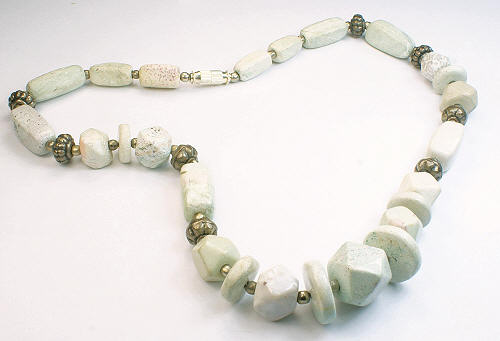 SKU 12637 - a Agate Necklaces Jewelry Design image