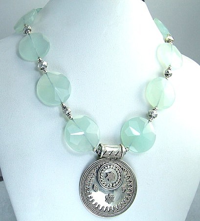 SKU 1462 - a Chalcedony Necklaces Jewelry Design image