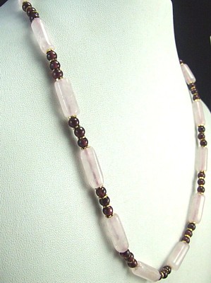 SKU 1520 - a Garnet Necklaces Jewelry Design image