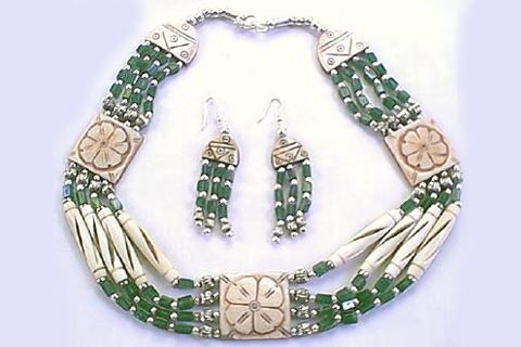 SKU 284 - a Aventurine Necklaces Jewelry Design image