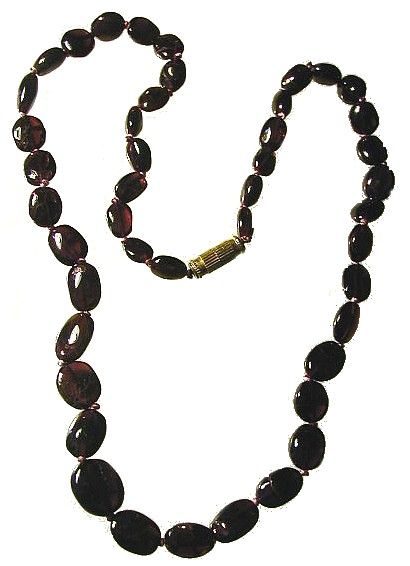 SKU 418 - a Garnet Necklaces Jewelry Design image