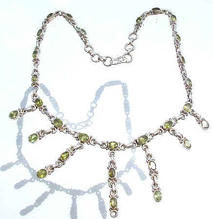 SKU 520 - a Peridot Necklaces Jewelry Design image