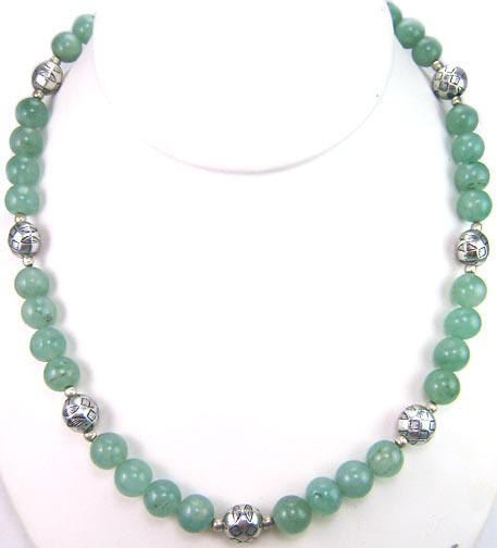 SKU 5501 - a Aventurine Necklaces Jewelry Design image