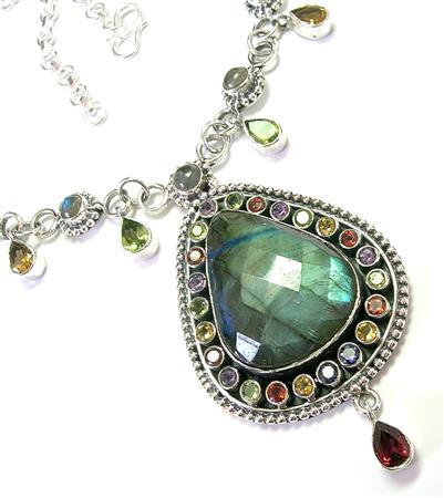 SKU 5601 - a Labradorite Necklaces Jewelry Design image