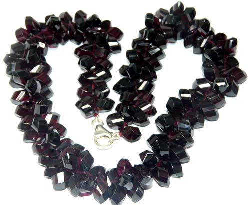 SKU 7566 - a Garnet Necklaces Jewelry Design image