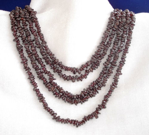 SKU 8923 - a Garnet Necklaces Jewelry Design image