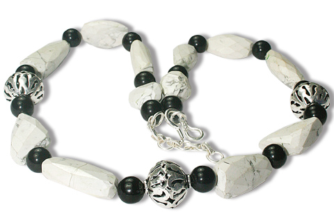 SKU 9786 - a howlite necklaces Jewelry Design image