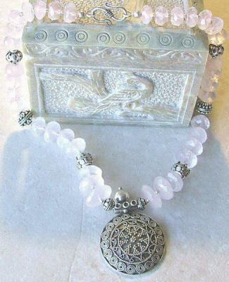 SKU 993 - a Rose quartz Necklaces Jewelry Design image