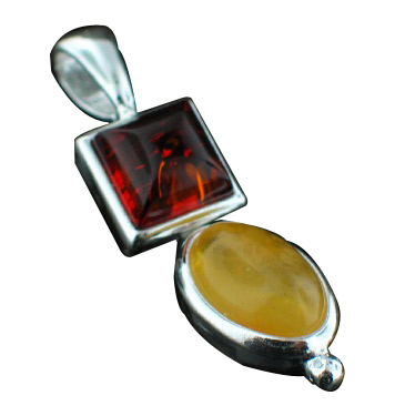 SKU 12487 - a Amber pendants Jewelry Design image