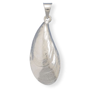 SKU 22120 - a Shell pendants Jewelry Design image